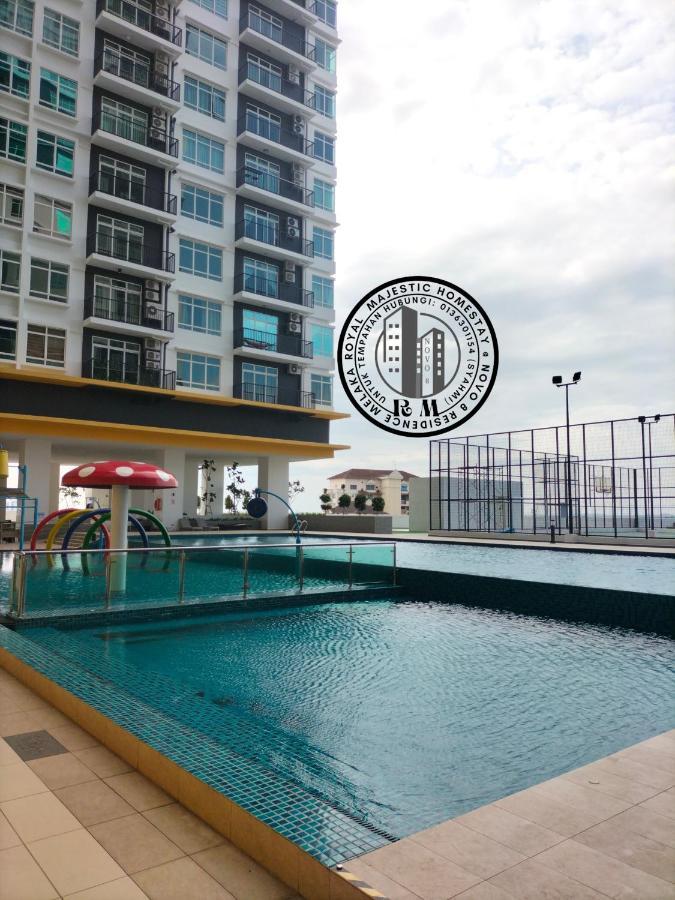 Formuslimonly Royal Majestic Homestay Novo 8 Residence Melaka Exteriör bild