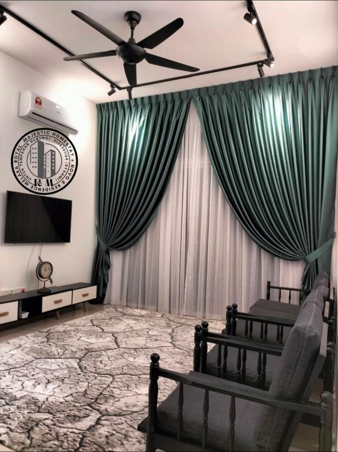 Formuslimonly Royal Majestic Homestay Novo 8 Residence Melaka Exteriör bild